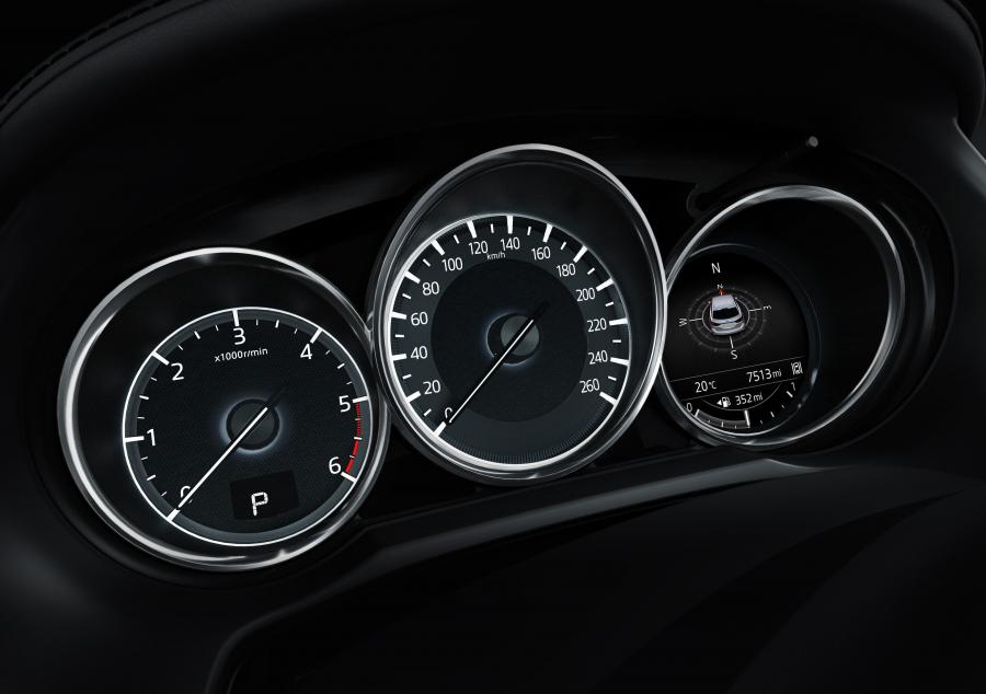 Панель приборов Mazda6 Sedan 2016 года  (фото 25 из 46)